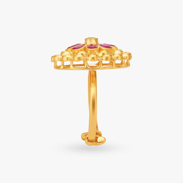 Vibrant Gold Finger Ring 4