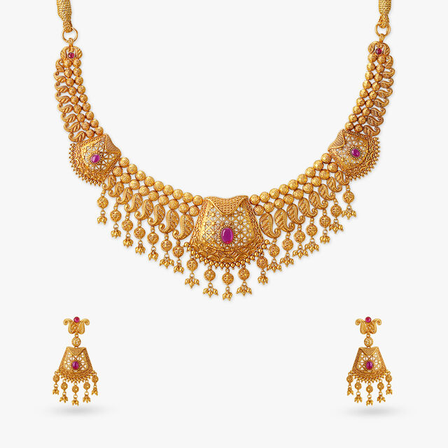Tanishq 22KT Gold Necklace Set 