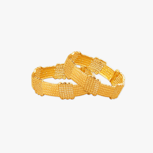 Chic Mesh Gold Bangles