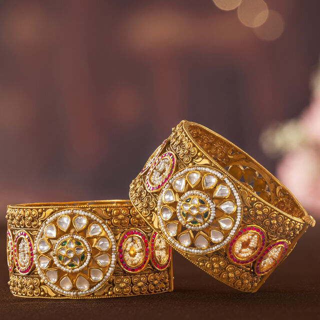 Nakshi Elegance Gold Bangles 