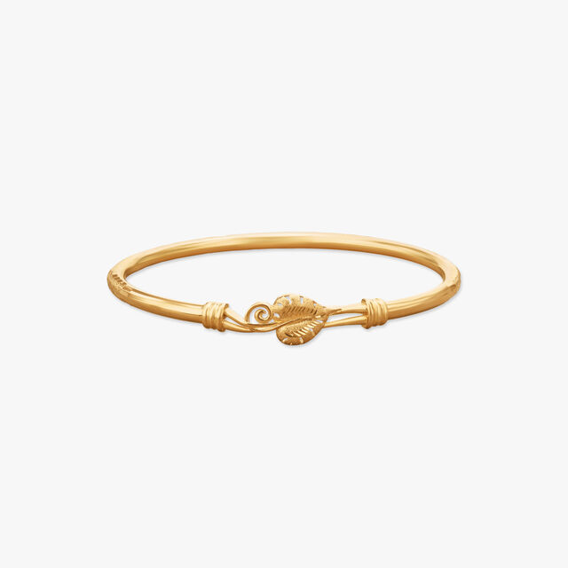 Chic Leaf Gold Bangle 
