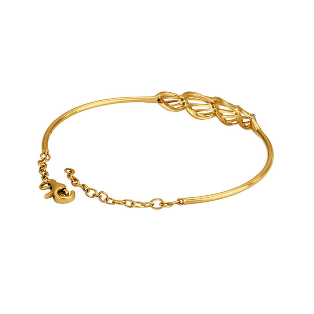 14KT Yellow Gold Diamond Oval Bangle With Teardrop Design 3