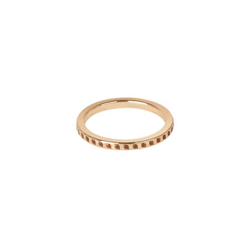 Classic Leaf Vents Gold & Diamond Finger Ring