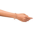 Sleek 18kt Gold Bangle for the Bold Mia Woman 3
