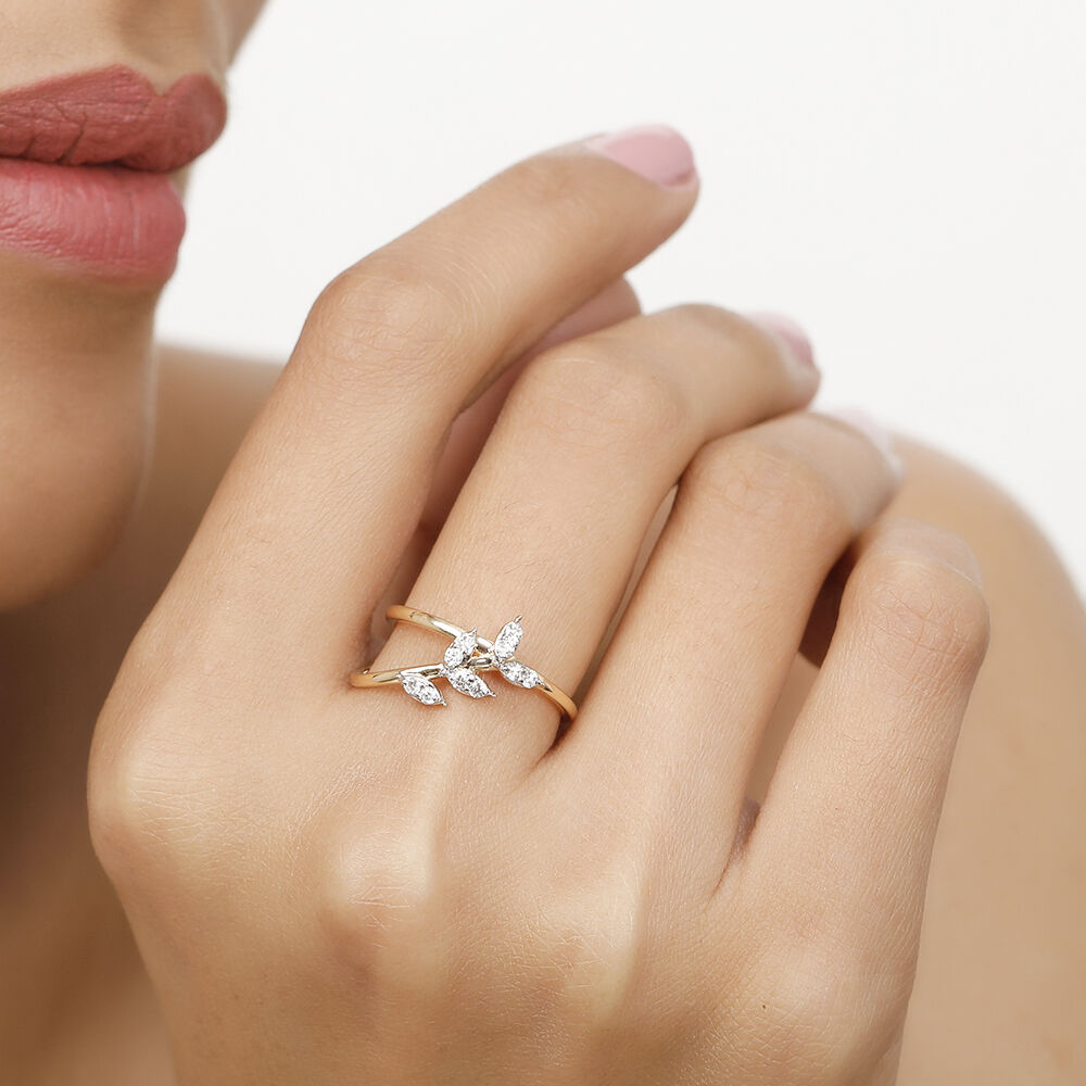 Gold diamond finger ring discount