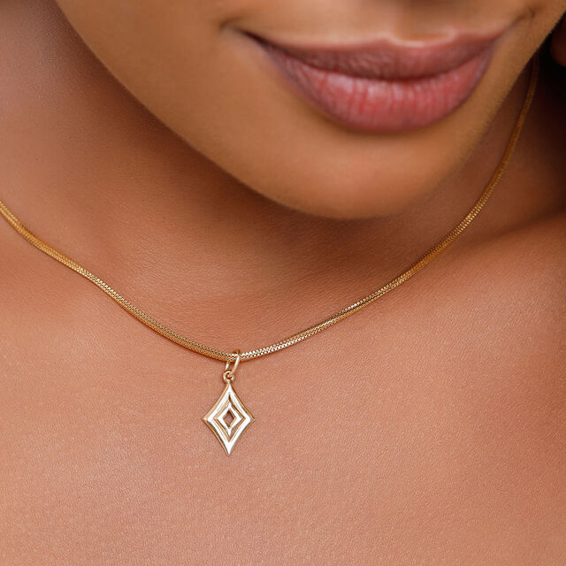 18 KT Yellow Gold Pendant,,hi-res 3