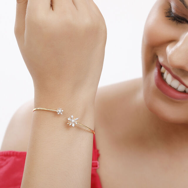 14kt Yellow Gold Blooming Diamond Bangle 3