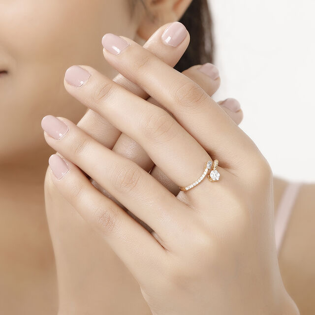 18 KT Rose Gold Dainty Ring 3