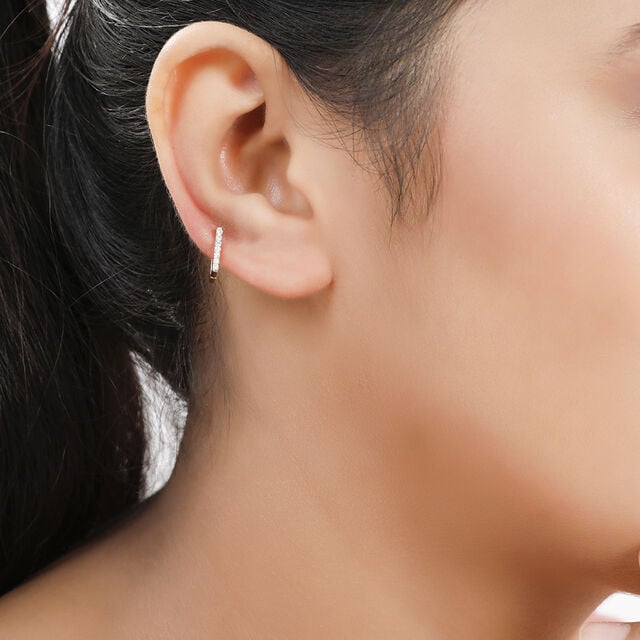 18 KT Distinguished Diamond Hoop Earrings 3