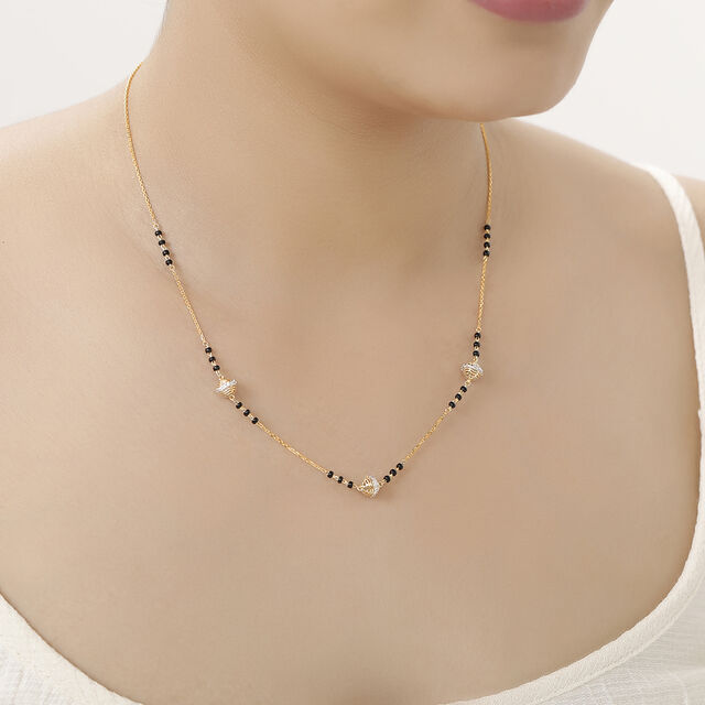 18 KT Yellow Gold and Diamond Mangalsutra 3