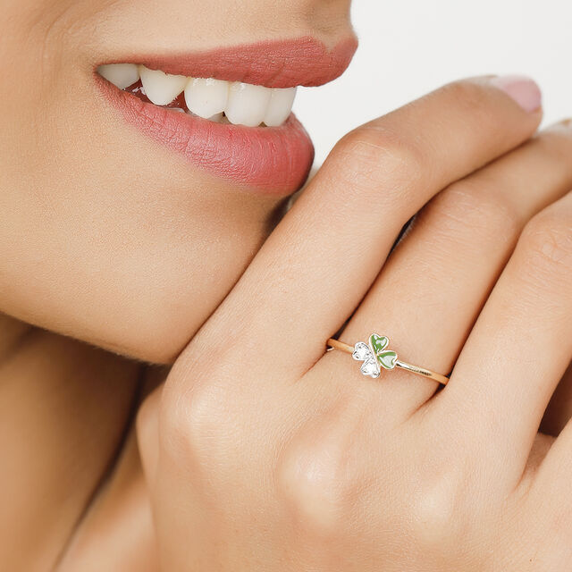 14KT Yellow Gold Clover Marvel Diamond Finger Ring 4