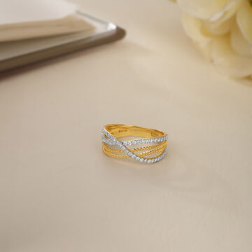 Infinite Shimmer 14KT Gold & Diamond Ring