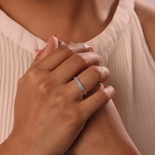 Linear Elegance 14KT Gold & Diamond Ring 2