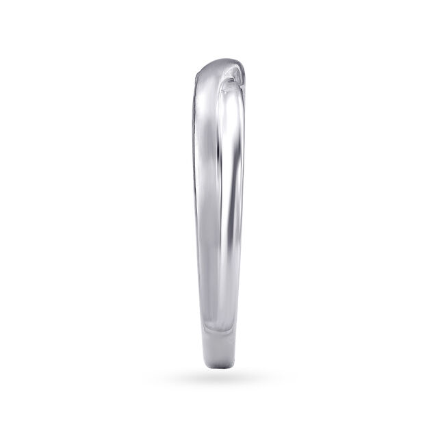 Tanishq Twist Detailed Men's Platinum Finger Ring 4