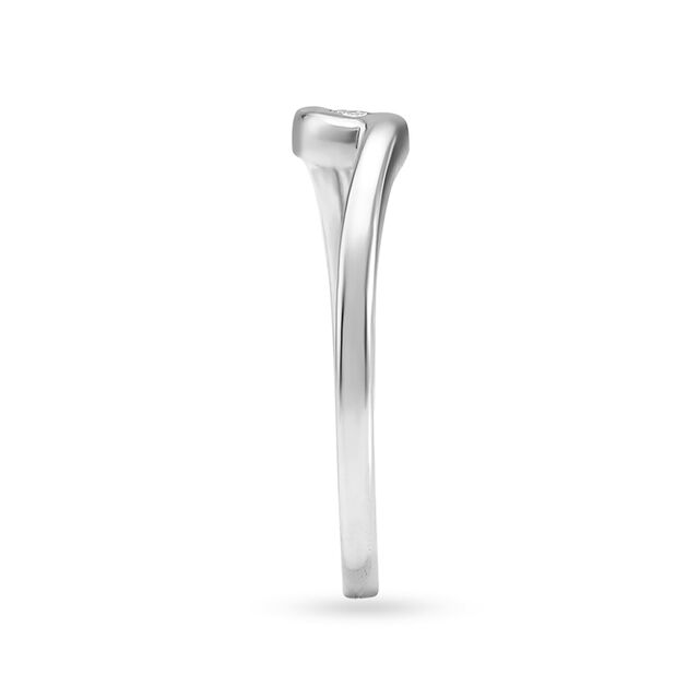 950 Platinum Diamond Ring