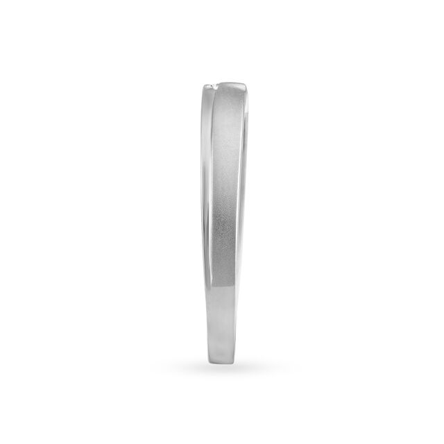 Tanishq Platinum Finger Ring