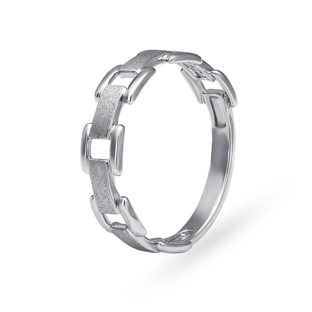 Buy Stunning Interlinked Platinum Ring for Men at Best Price | Tanishq US