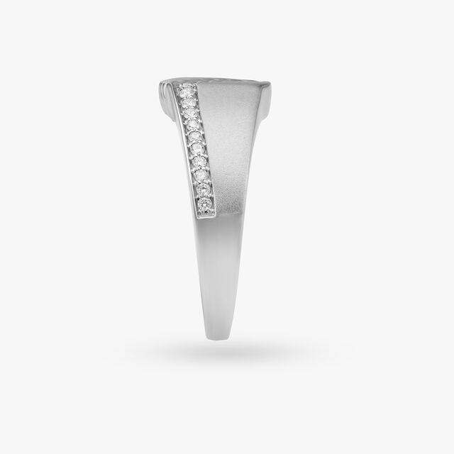 Stylish Diamond Ring