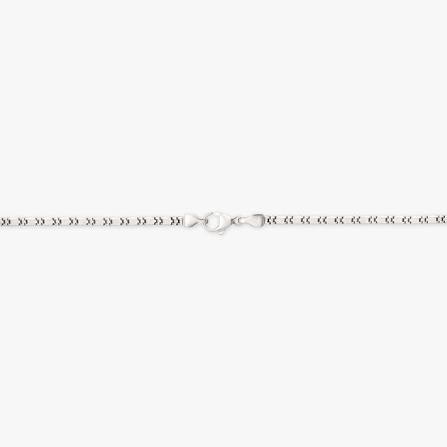Geometric Platinum Chain