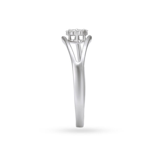 Sublime White Platinum Finger Ring