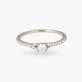 Graceful Diamond Finger Ring 2