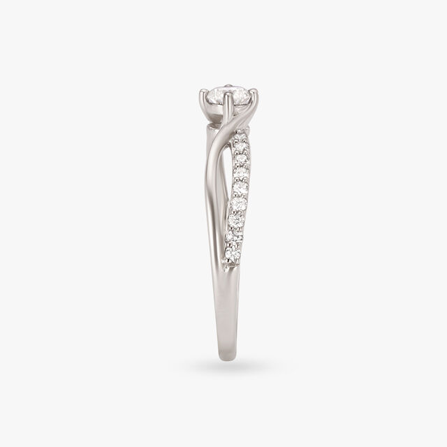 Timeless Diamond Finger Ring 3