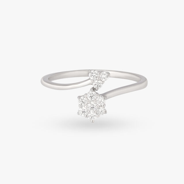 Intertwining Diamond Finger Ring