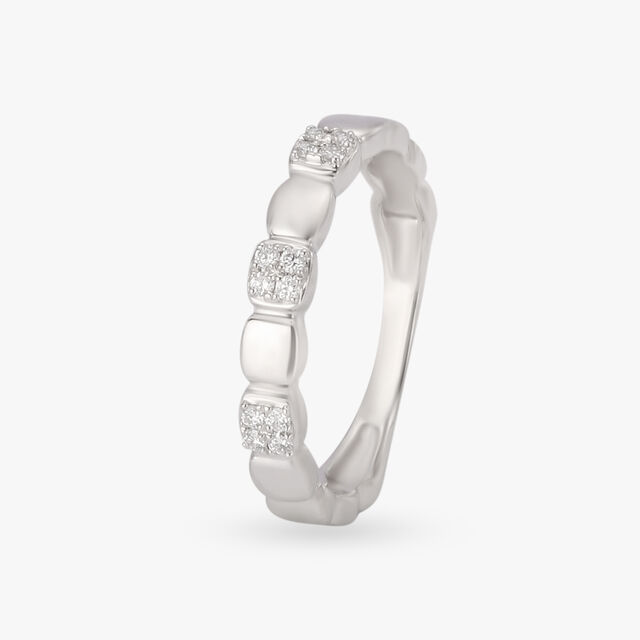 Cubic Diamond Finger Ring