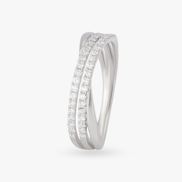 Sleek Platinum Elegance Ring