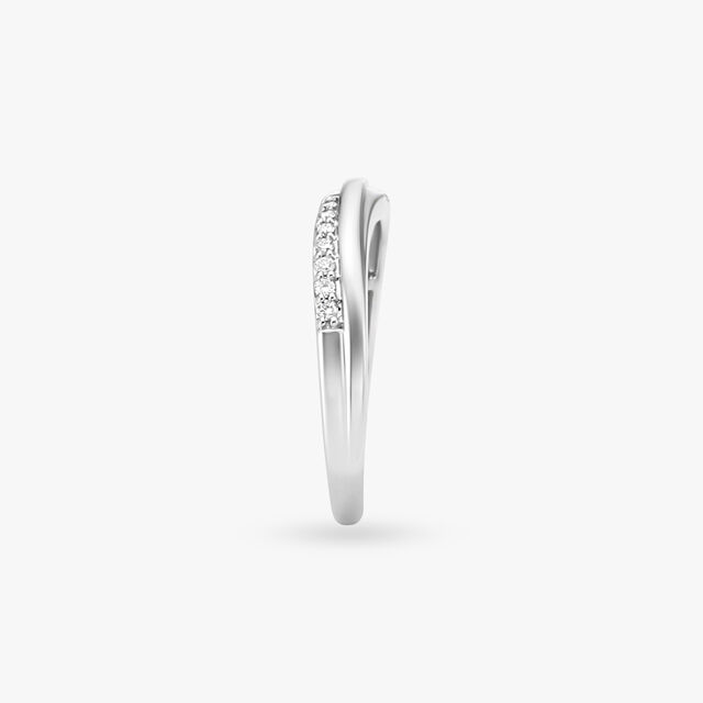 Luminous Harmony Diamond Finger Ring