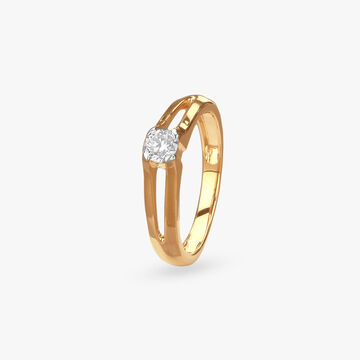 Moonlit Mirage Solitaire Finger Ring