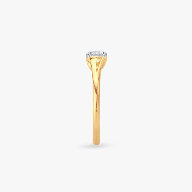 Radiant Rhythm Solitaire Ring 3