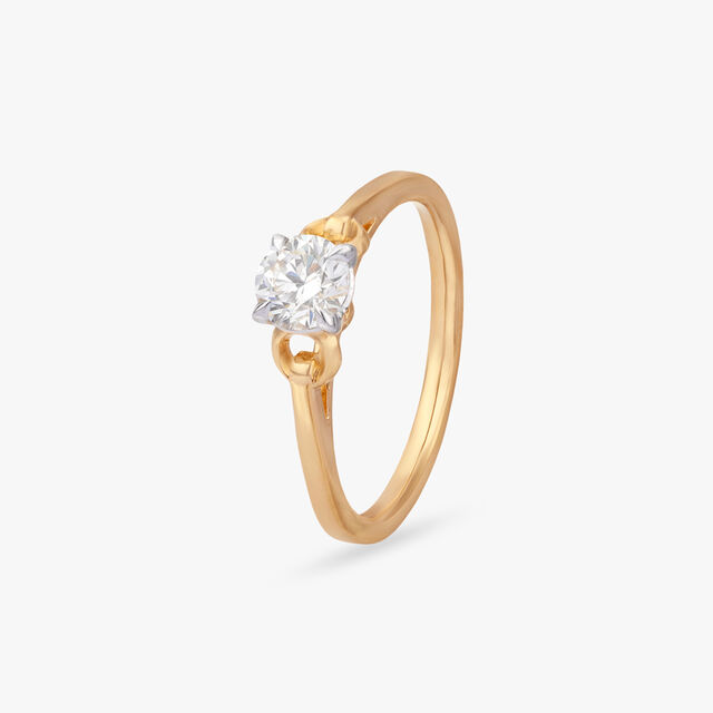 Sculpted Grace Solitaire Ring 