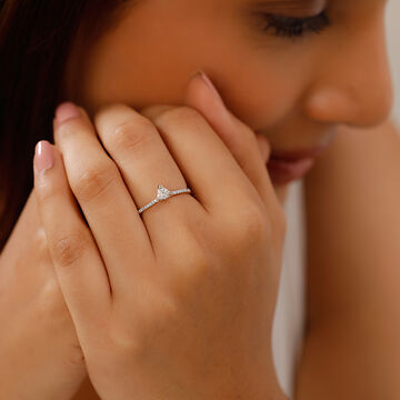 Heartstrings Solitaire Ring