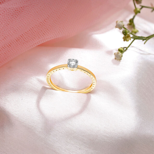 Happy Treasures Solitaire Ring 