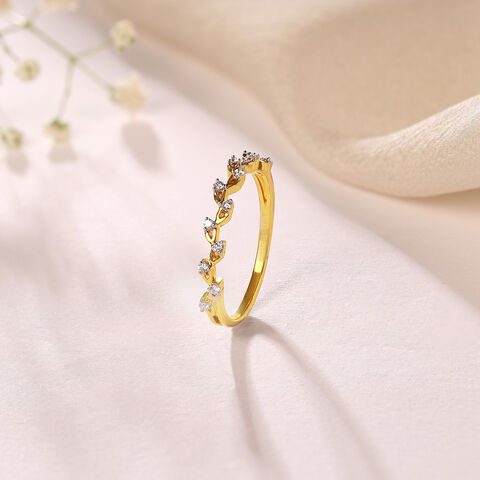 Whimsical Vine Gold & Diamond Finger Ring
