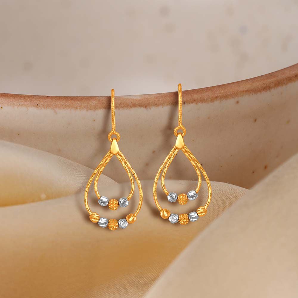 Tanishq online simple earrings