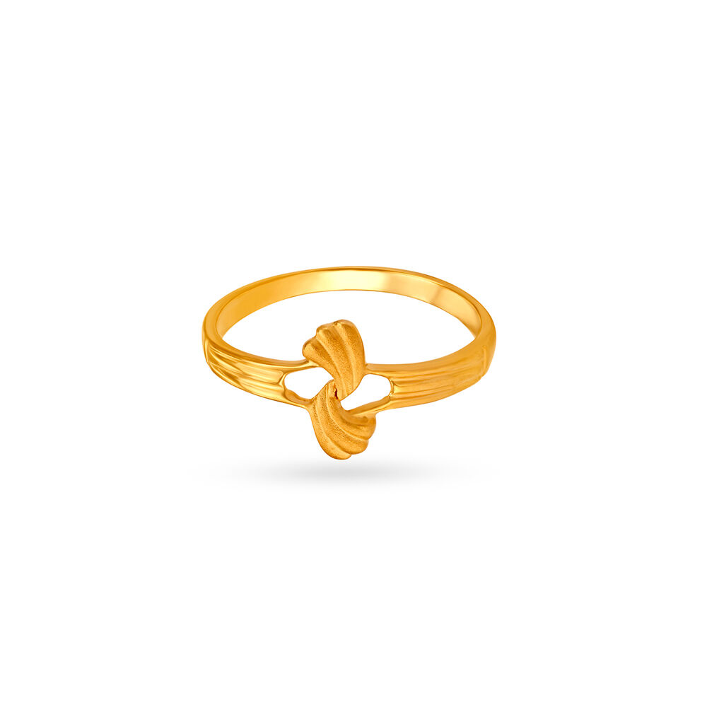 Baby ring gold tanishq online