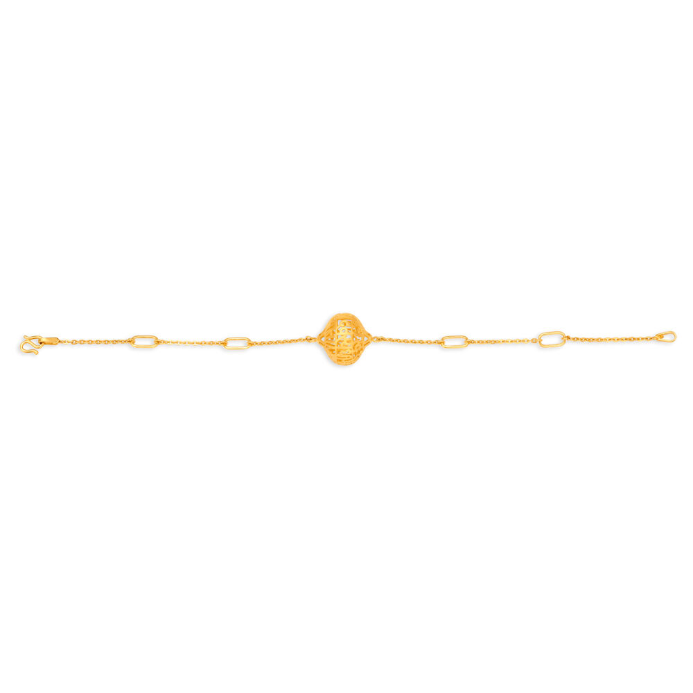 Tanishq 22KT Yellow Gold Bracelet at Rs 181327/piece | Model Town Market |  Ludhiana | ID: 20724055162