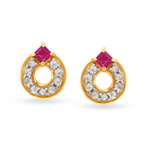 Gorgeous 18 Karat Yellow Gold And Ruby Ring Studs