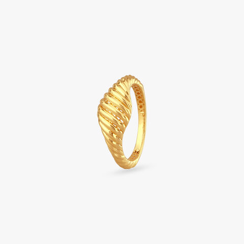 Sculpted Swirl Gold Ring
