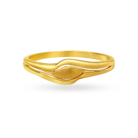 Dainty 22 Karat Yellow Gold Flowerbud Finger Ring