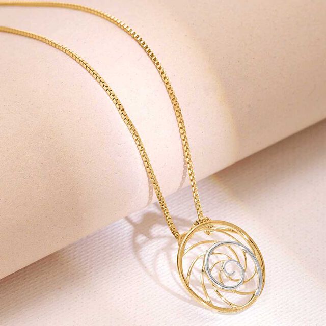 Swirly Chic Gold Pendant 