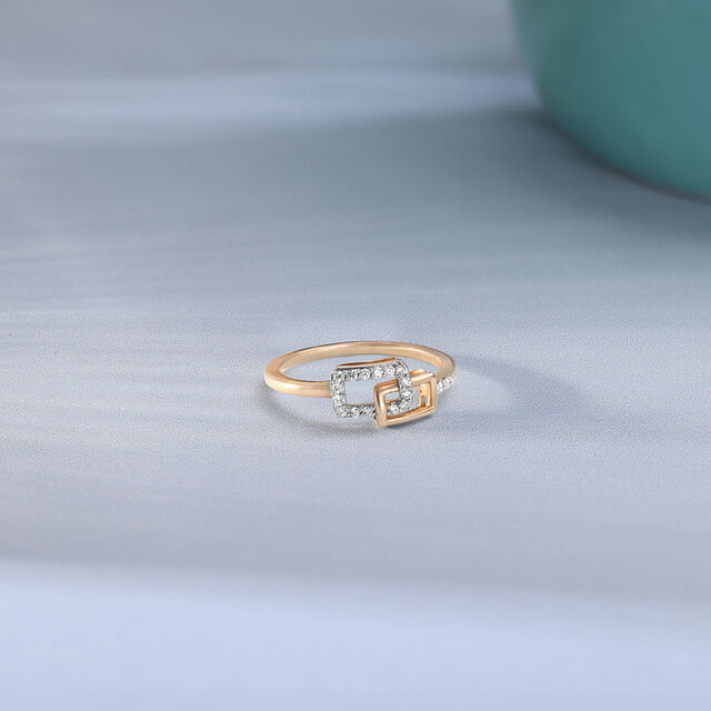 Link and Lit Diamond Ring 