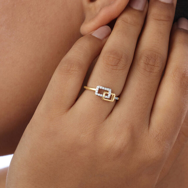 Link and Lit Diamond Ring 2