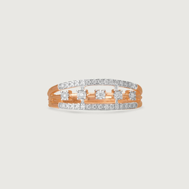 Radiant Groove Diamond Ring 3