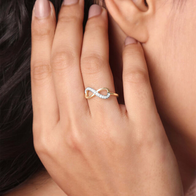 Endless Whimsy Diamond Ring 2