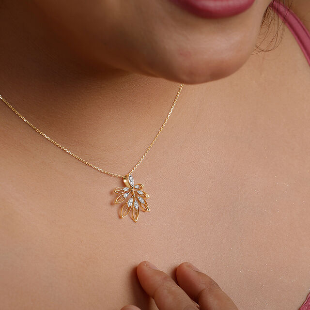Sassy Foliage Diamond Pendant 2