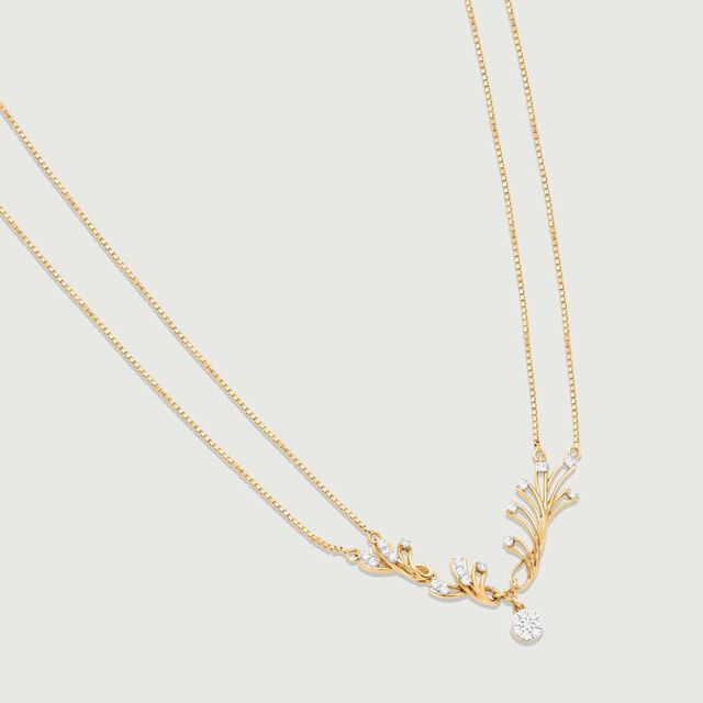 Dreamy Bloom Diamond Necklace 4