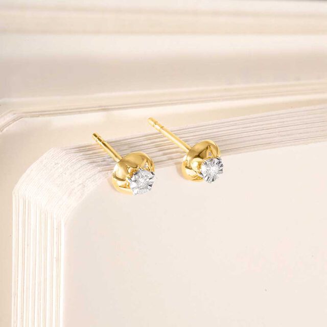 Stellar Pop Diamond Stud Earrings 